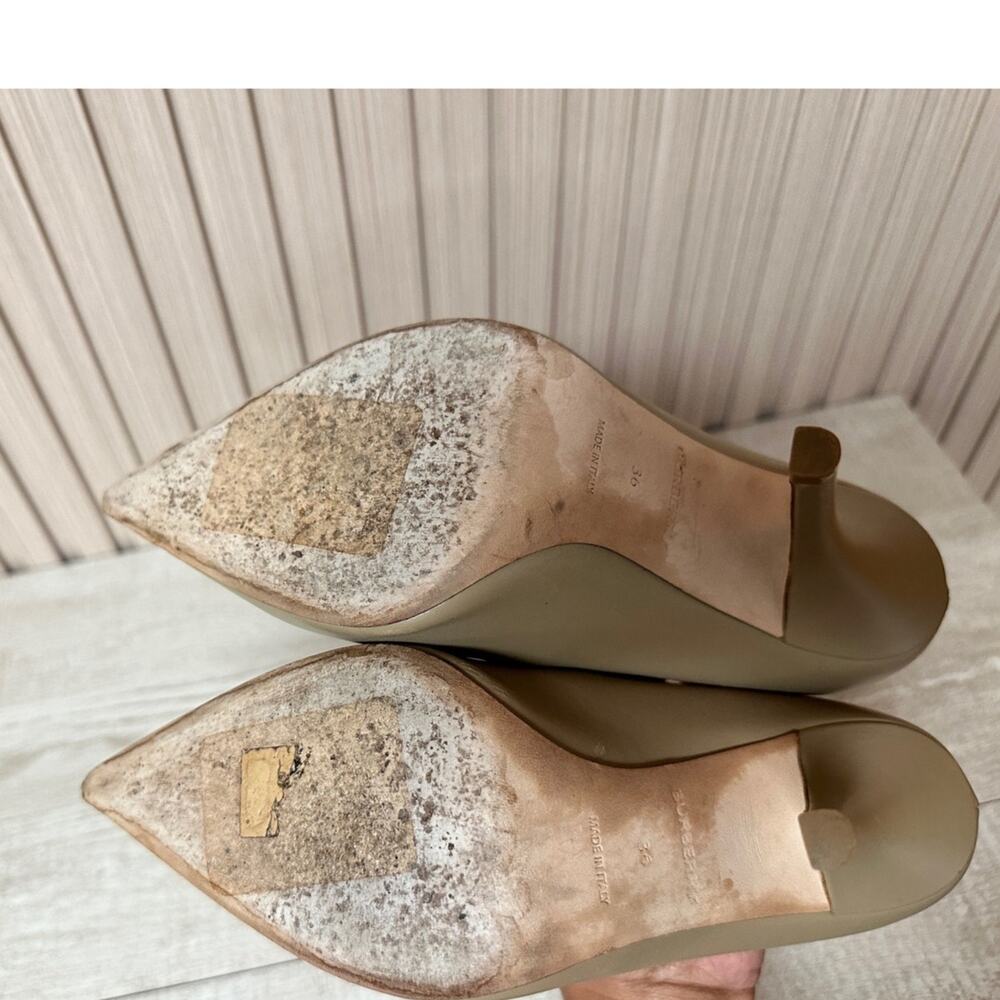 Burberry Ezra TB Leather Pumps in Nude Sz IT36/US6 Womens Shoes - Picture 7 of 16